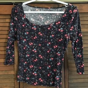 Ribbed Mudd Three Quarter Sleeve Top